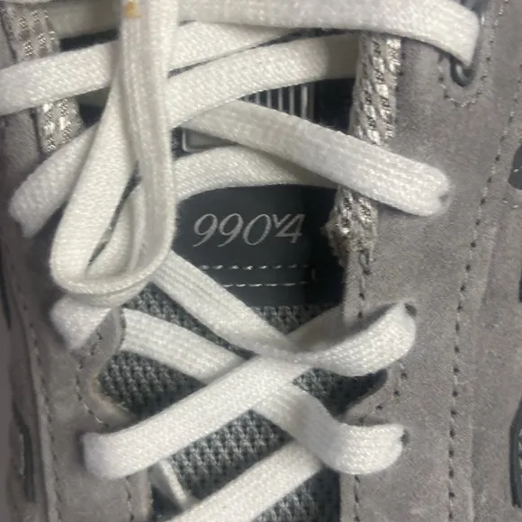 New Balance 990 gray sneakers nwot