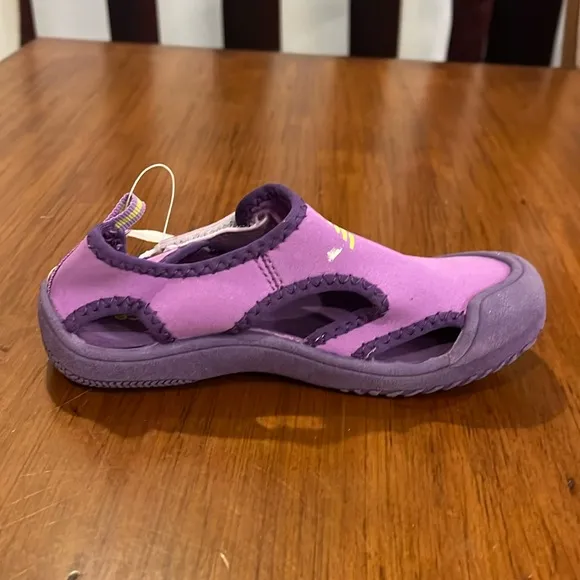 New Balance Kids Cruiser Sandals Water Shoes new Toddlers Size 10 Girls