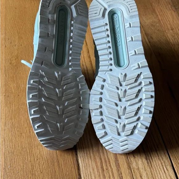 New Balance Mint Green Sneakers