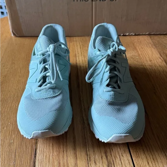New Balance Mint Green Sneakers