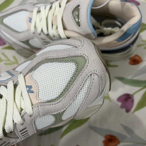 New Balance Pink Patchwork Retro Sneakers