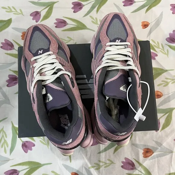 New Balance Pink Retro Sneakers