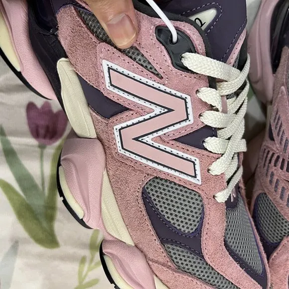 New Balance Pink Retro Sneakers