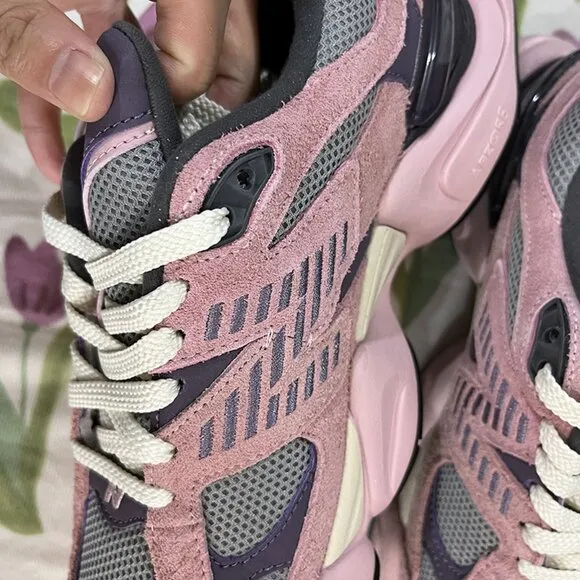 New Balance Pink Retro Sneakers