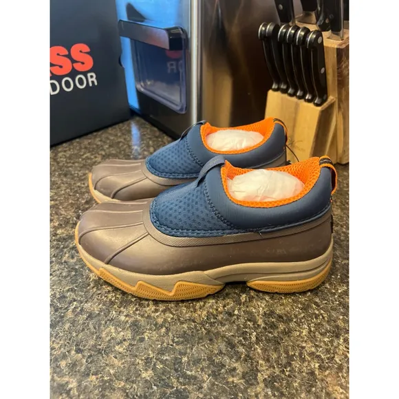 New BASS OUTDOOR Men's Field Duck Low Slipo Rain Shoe
