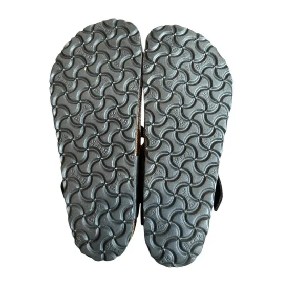 New! Birkenstock Gizeh Black Sandals 37 Regular