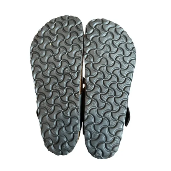 New! Birkenstock Gizeh Black Sandals 37 Regular