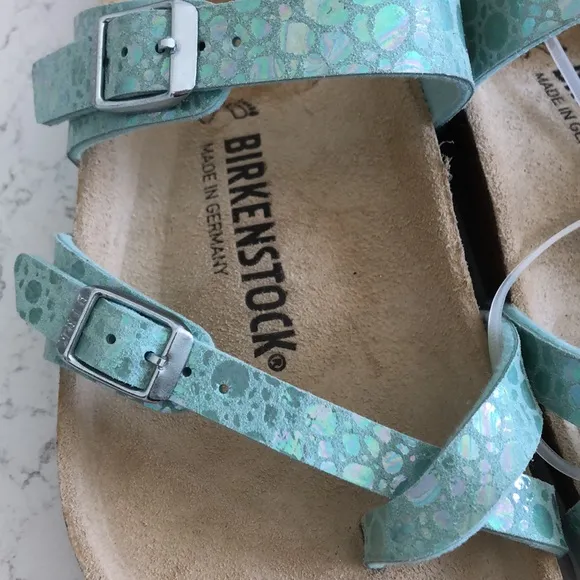 NEW Birkenstock Mayari sandals