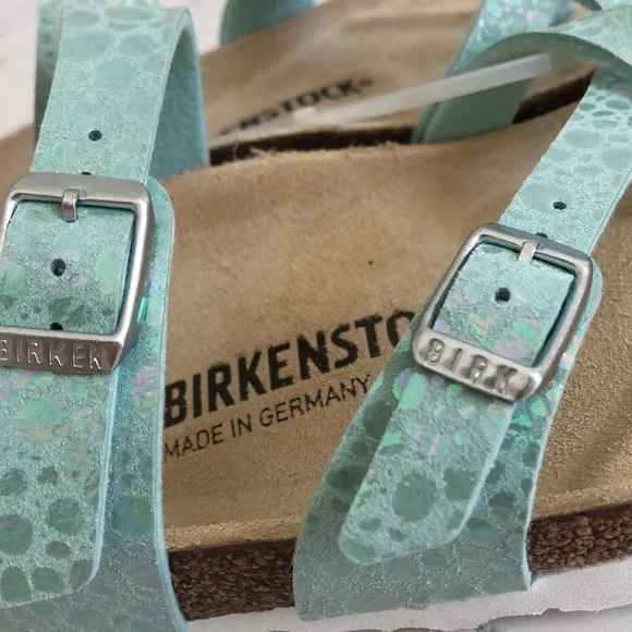 NEW Birkenstock Mayari sandals