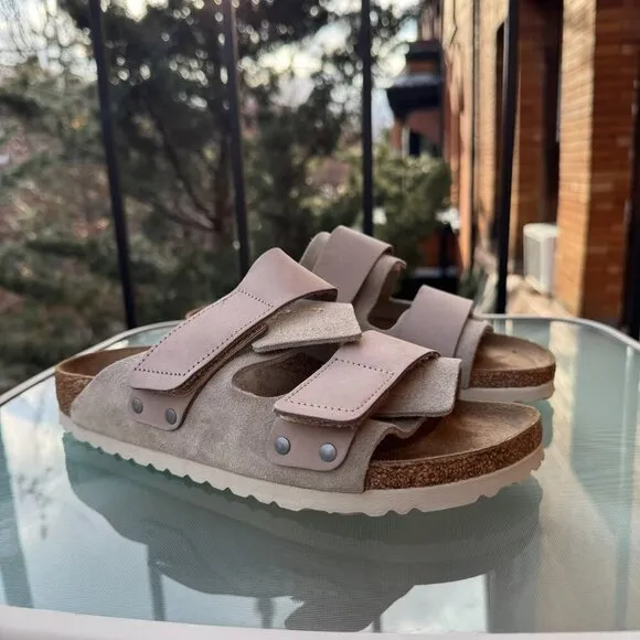 New Birkenstock Uji Nubuck Suede Leather Slide Sandals in Suede Taupe Tan