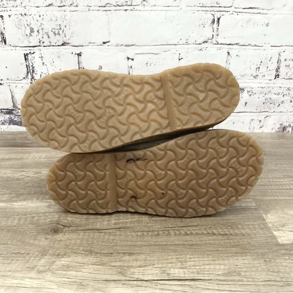 New Birkenstock uppsala boots taupe rose shearling buckle size 39
