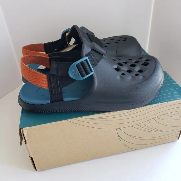 NEW Chaco Chillos Black Blue Slip-on Clogs Youth Boys Girls 6Y Kids Water Sandal