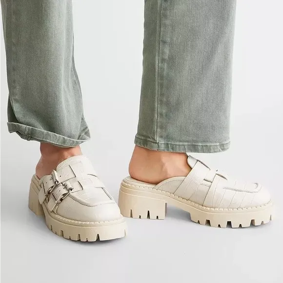 New Free People Buckle Lyra Leather Lug Croc Loafers Mules off white