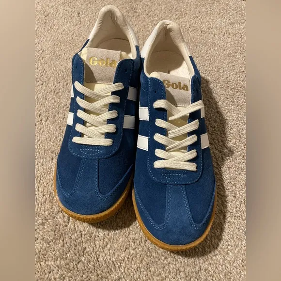 NEW Gola Blue and White Retro Suede Sneakers with Gum Sole