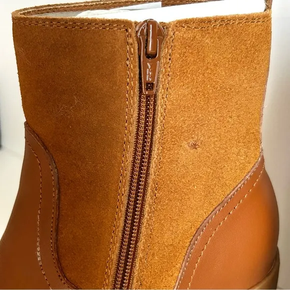 🌸NEW IN BOX Soludos Dani Shearling Platform Boots. Tan/Saddle. Size: 7