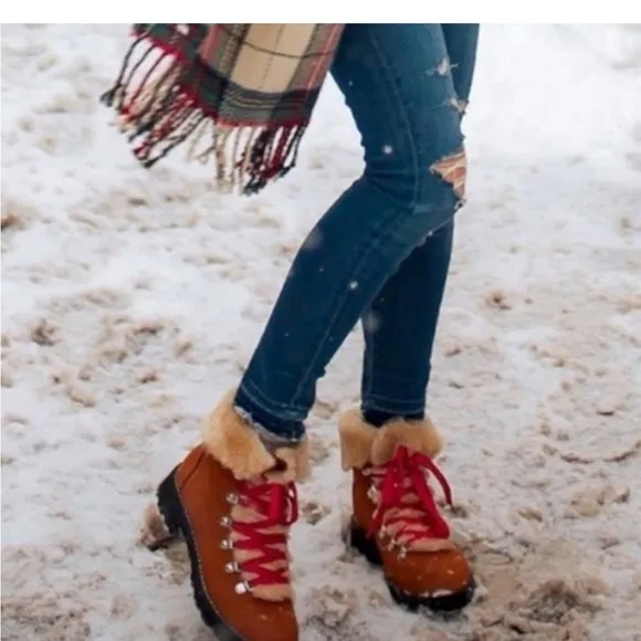 NEW J. Crew Nordic Shearling Leather Lace-Up Hiking Winter Snow Boots shoes