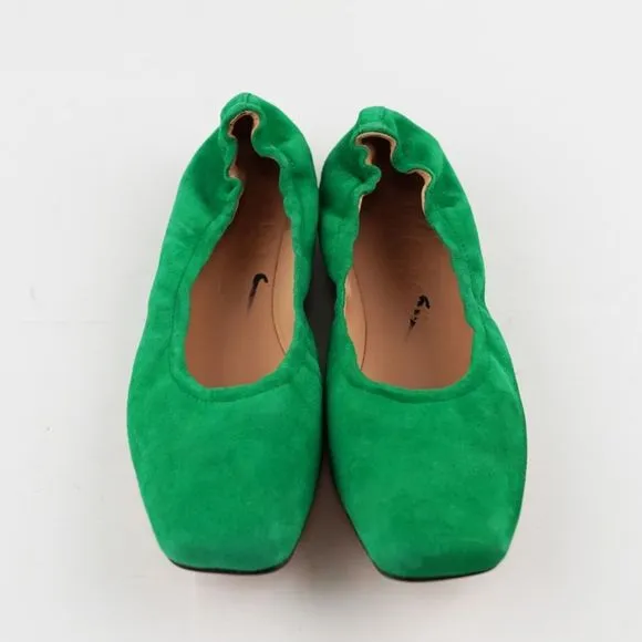New J.CREW Size 6 Anya Scrunchie Ballet Flats in Suede Brilliant Kelly Green