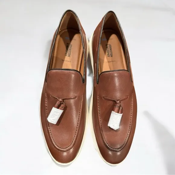 NEW Johnston &amp; Murphy Mens Hennings Moc Toe Tassel Casual Loafers - great gift!