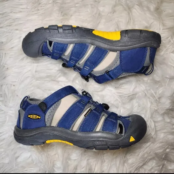New Keen Newport H2 Water Sandal Boys Shoes