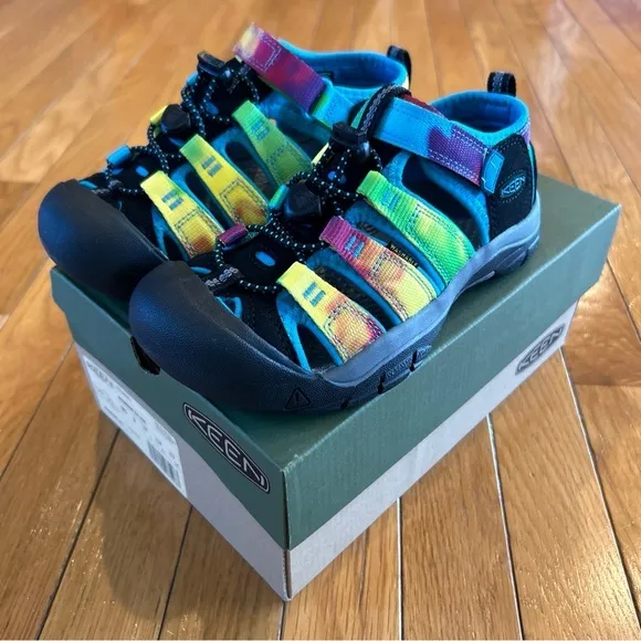 New Keen Newport H2 Youth Kids Sz 2 Rainbow Tie Dye 1018441 Sandals Water Shoes