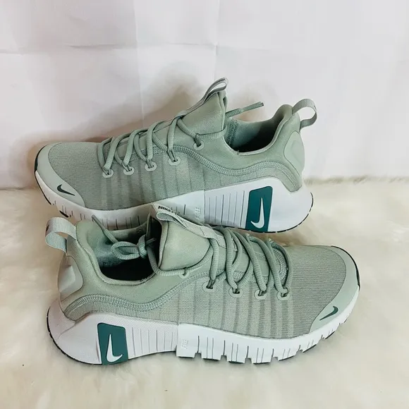 New Men's Nike Free Metcon 6 Green Athletic Sneakers Size 9.5