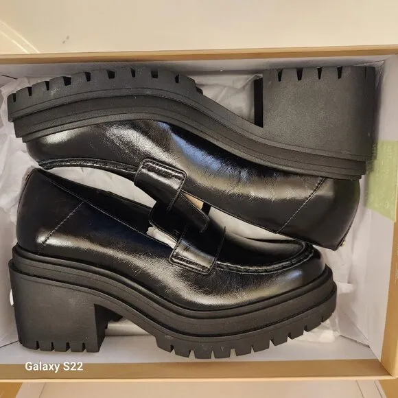 New Michael Kors Women's Rocco Lug Sole Slip On Heeled Loafers. Size 7.