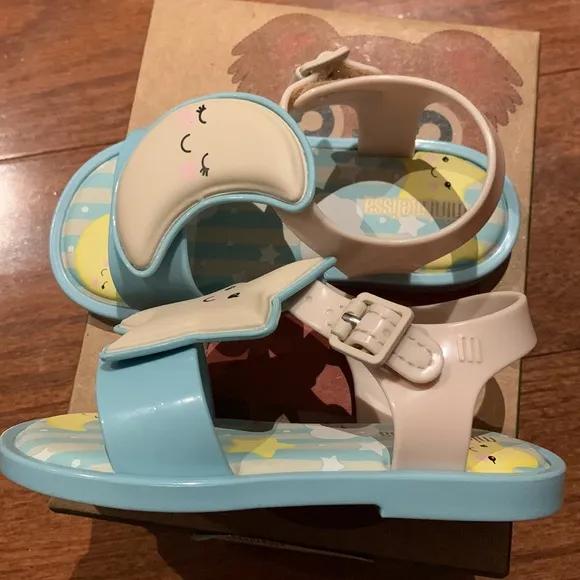 New Mini Melissa Moon Stars sandals