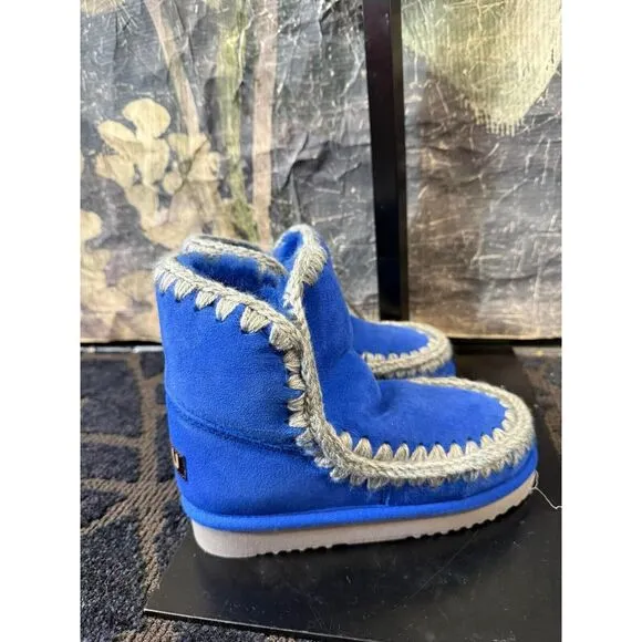 NEW  Mou 18 MOU Glacier Boots Size Eu 36