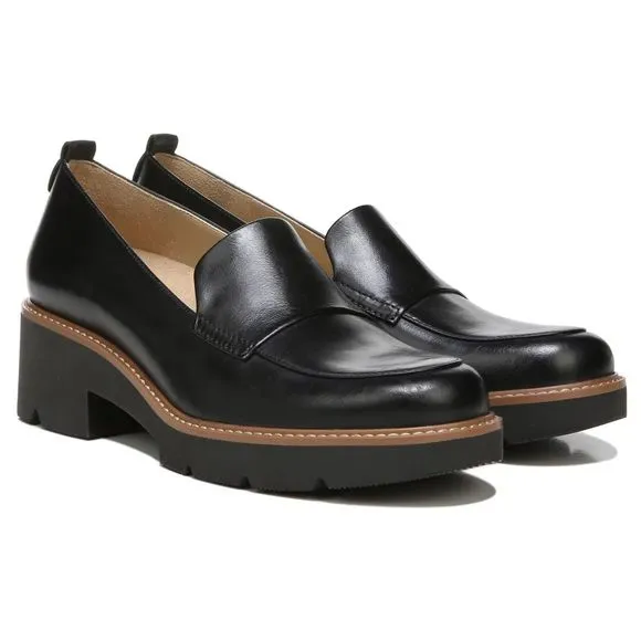 NEW Naturalizer Darry Lug Sole Loafers Shoes Womens 8.5 Black Leather MSRP $130
