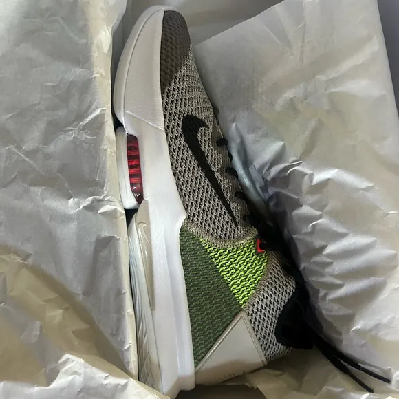 New: Nike LeBron Witness IV Multicolor Athletic Sneakers