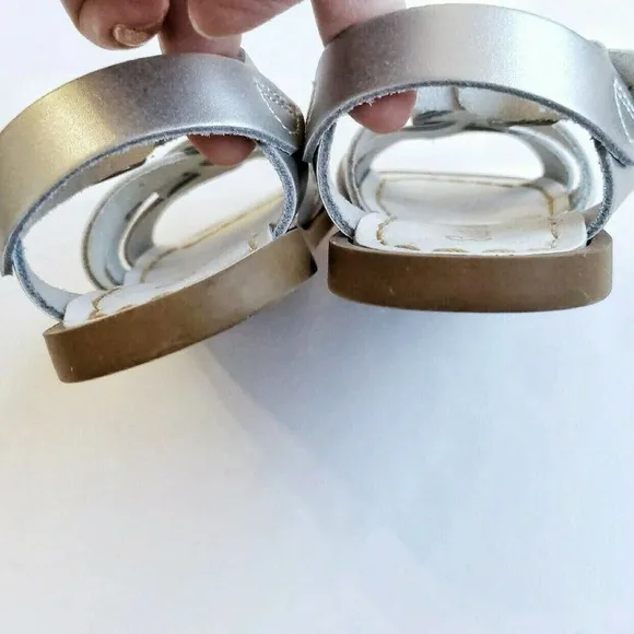 New Salt Water Silver Sandal 9 Saltwater