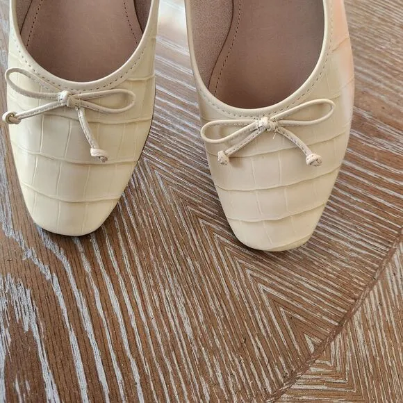 NEW Shutz Anthropologie Arissa Croc Embossed Cream Leather Ballet Flats size 8.5