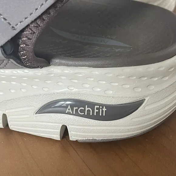 NEW Skechers Arch Fit Sandals Size 11 Extra Wide Podiatrist Designed 237372WW