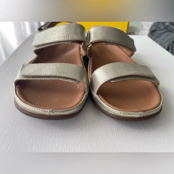 New Strive Kona Orthotic Sandals Gold Size UK:7 EU:40.5/41US:9.5-10