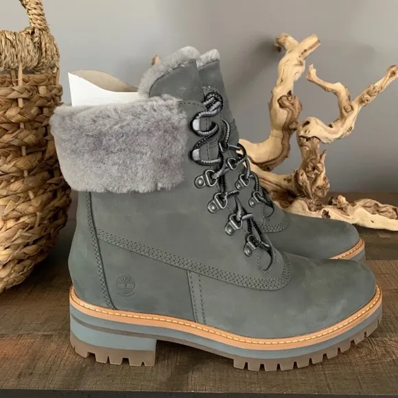 NEW Timberland Courmayeur Valley 6” Waterproof Faux Fur Boots Women’s size 7.5