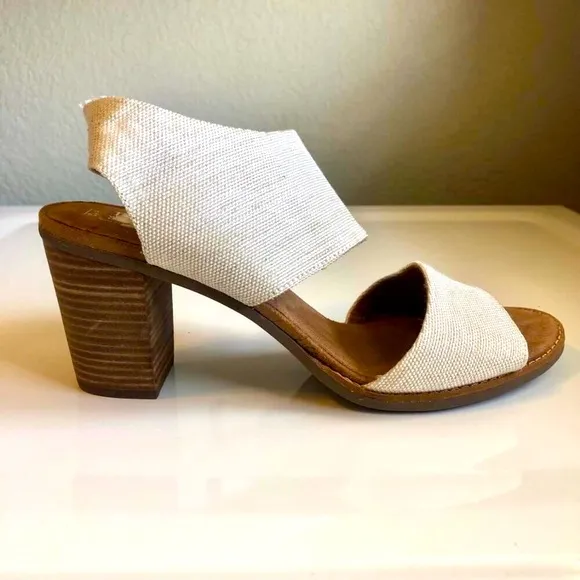 New TOM'S Majorca City Wide Canvas Strap Sandals Block Heel Natural SZ 12