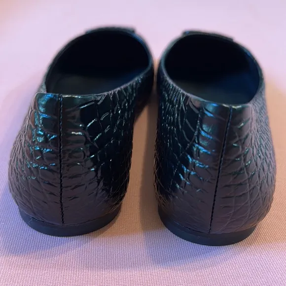 New Tory Burch Black Flats with Square Toe and Woven Texture. Size 8.5.