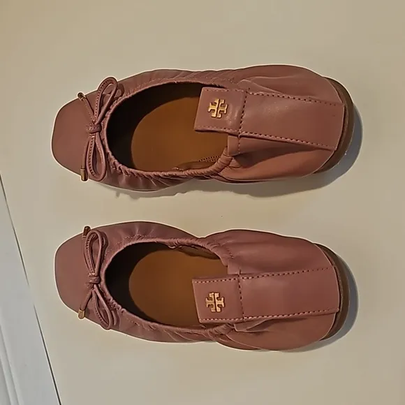 NEW Tory Burch Nappa Leather Square Toe Ballet flats in pink magnolia