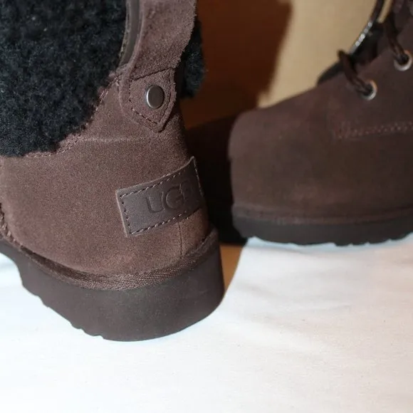 NEW UGG‎ WOMEN'S ROMELY SUEDE SHEARLING CUFF LINED ANKLE BOOTS