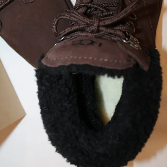 NEW UGG‎ WOMEN'S ROMELY SUEDE SHEARLING CUFF LINED ANKLE BOOTS