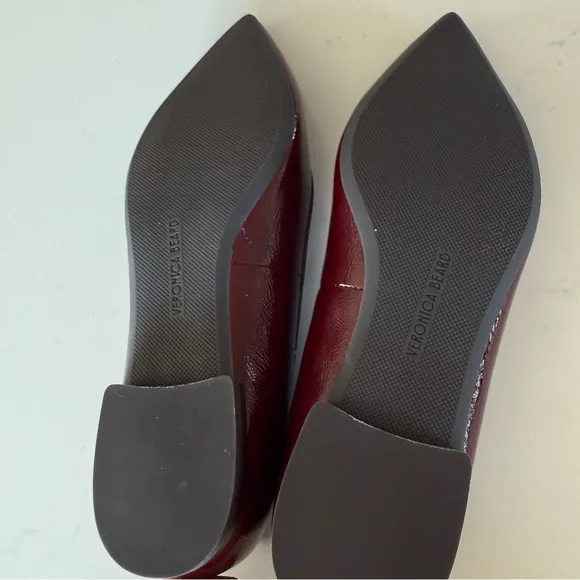 New Veronica Beard Suzanne pointy toe red patent leather flats Size: 6