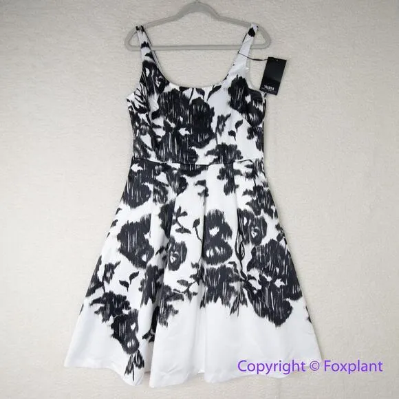 New! White House Black Market Satin Square Neck Fit-and-Flare Dress,‎ size 10
