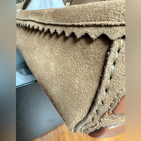 New‼️size 11.5 suede driving moccasin. With dust bags in the original box👞