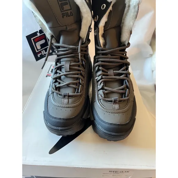 NIB Fila Disruptor Shearling Sneakers Boots Women size 7 Brown/Black