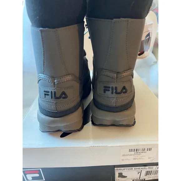 NIB Fila Disruptor Shearling Sneakers Boots Women size 7 Brown/Black