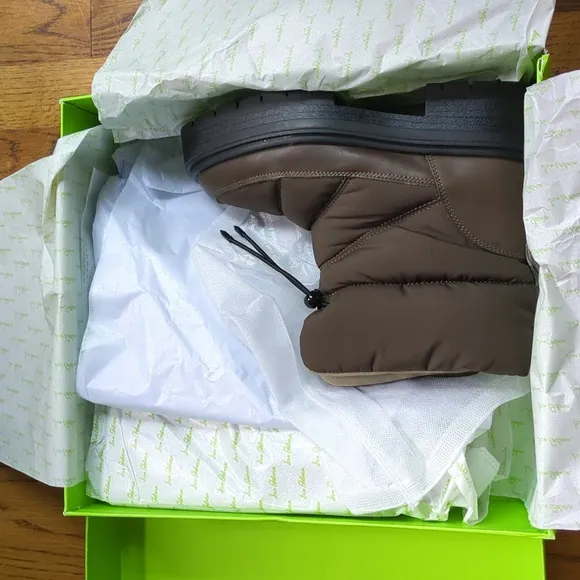 NIB Sam Edelman Lakyn Winter Snow Boots In Alpine Green Women's Size 7