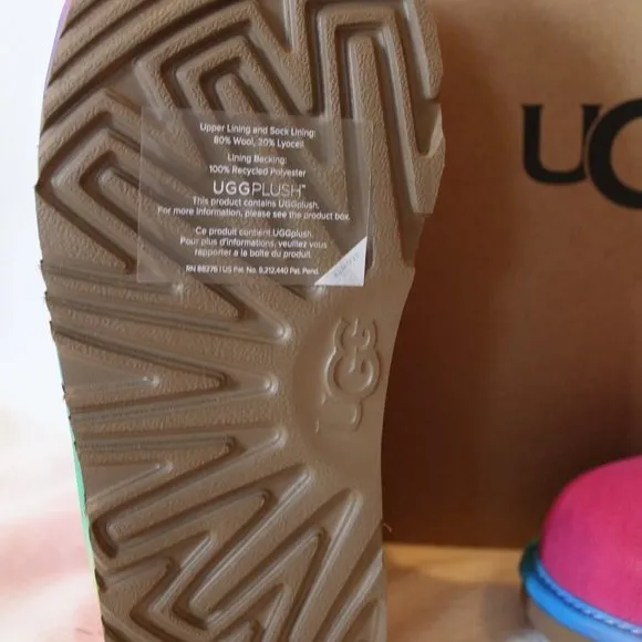 NIB UGG CLASSIC SHORT FUSCHIA PINK SUEDE YOUTH‎ 5 6 WOMEN'S 7 8 BOOTS