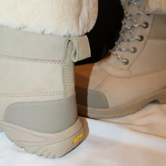 NIB UGG MEN'S BUTTE LOGO LEATHER SHEARLING LINED WINTER SNOW BOOTS‎