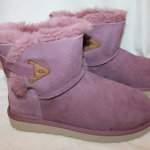 NIB UGG WOMEN'S‎ BAILEY FLEX SUEDE MINI SHEARLING LINED BOOTS
