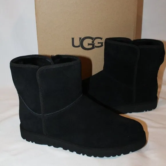 NIB UGG WOMEN'S CORY SUEDE SHEARLING LINED MINI BOOTS‎ BLACK